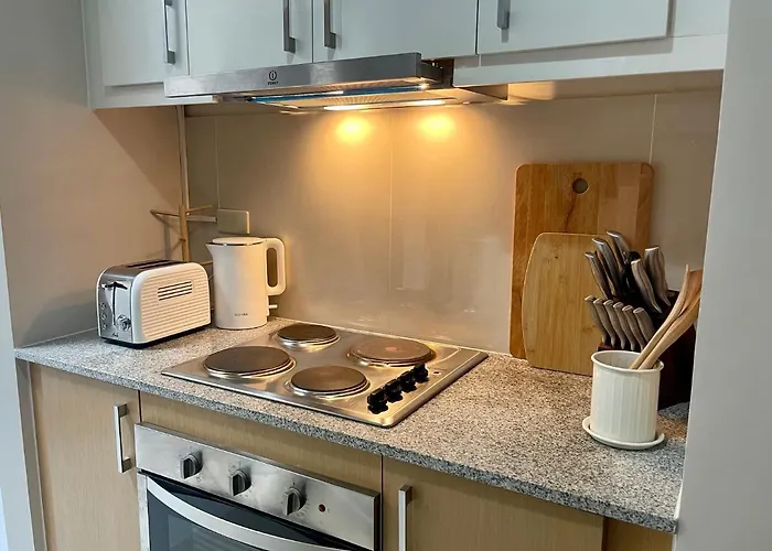 Apartamento Bright 2-bedroom With Pool In Bgc Uptown *