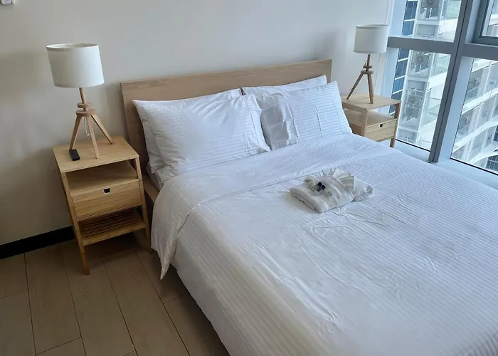 Apartamento Bright 2-bedroom With Pool In Bgc Uptown *